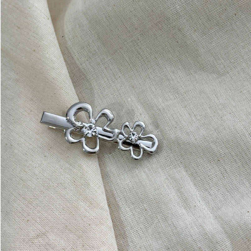 Flower Crystal Alligator clip B style