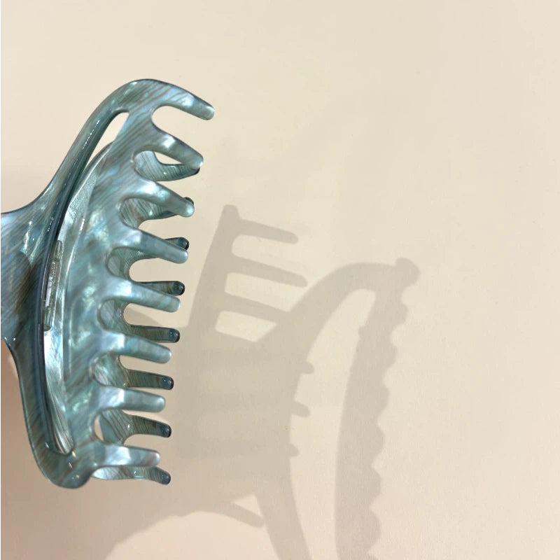 Bule Sugar Claw Clip