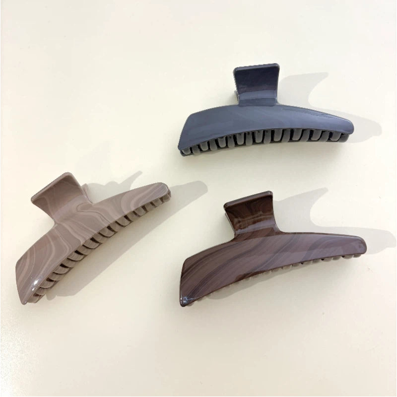 Water wave hair clip