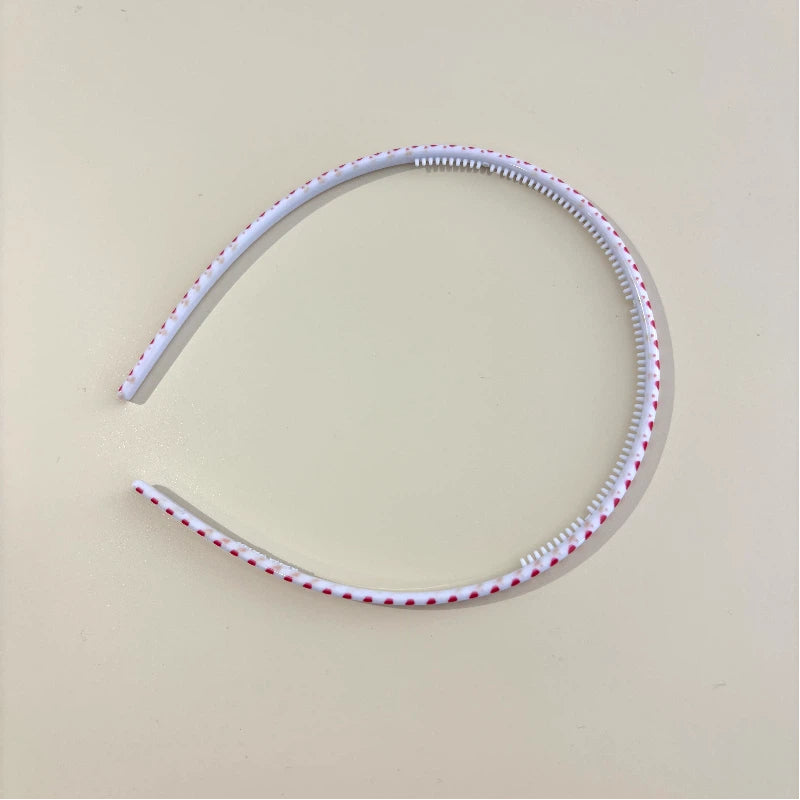 Heart-shaped headband