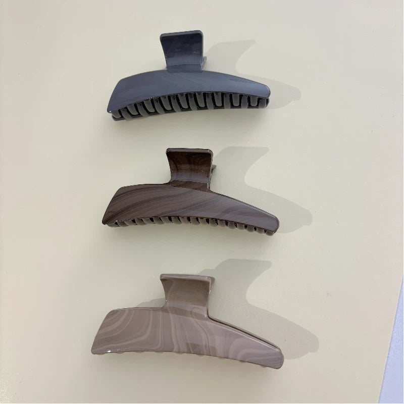 Water wave hair clip