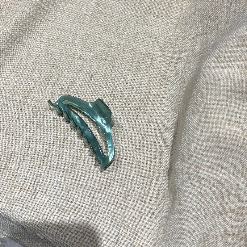 Bule Sugar Claw Clip