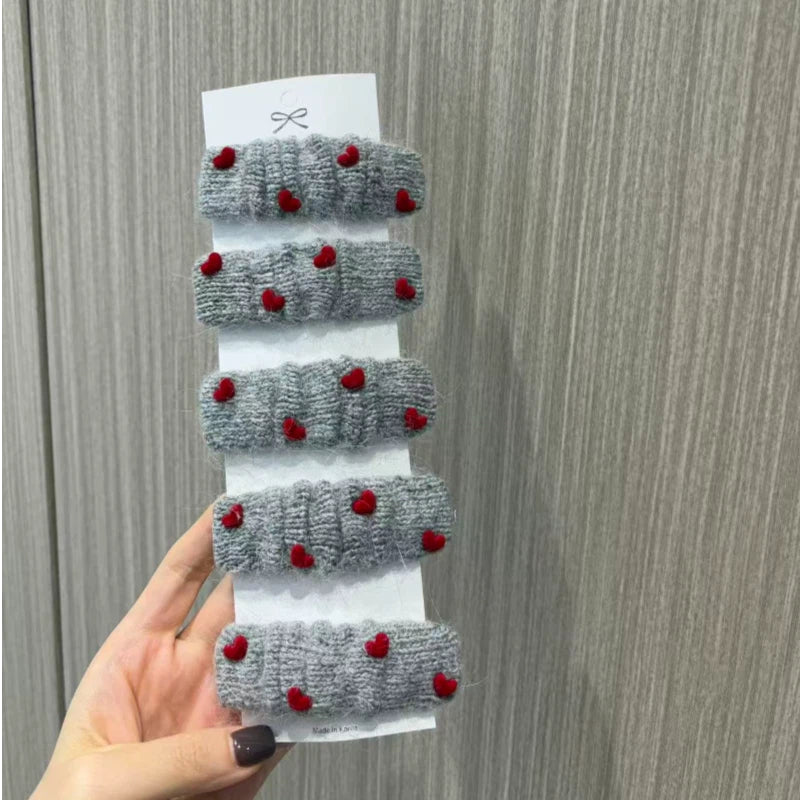 Knitted Snap hair clip