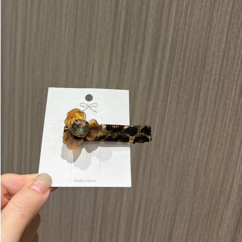 Leopard print Flower Crystal Alligator clip