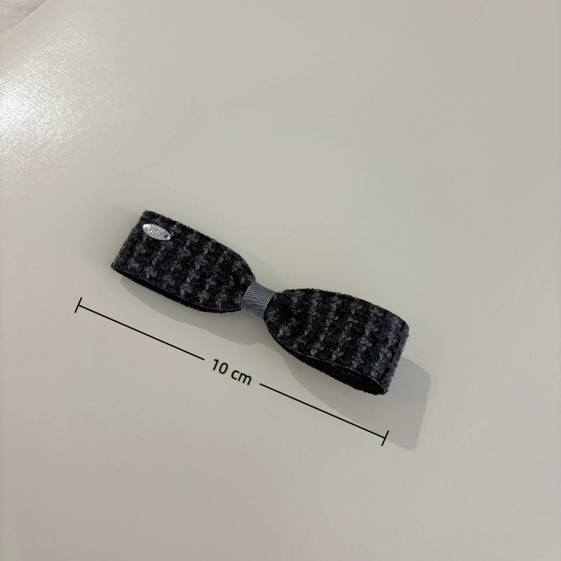 Colorful tie hair clip